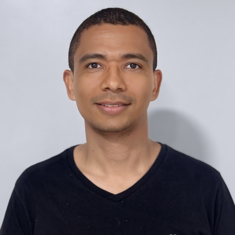 SÓCRATES ALVES DE OLIVEIRA